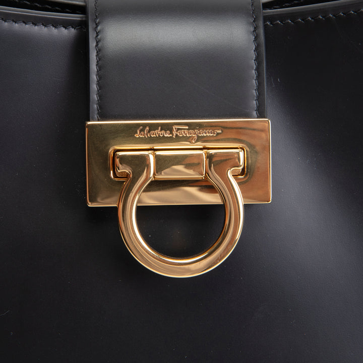 FERRAGAMO Trifolio Shoulder Bag - Black
