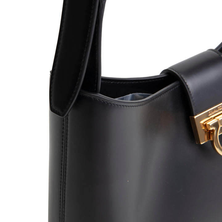 FERRAGAMO Trifolio Shoulder Bag - Black