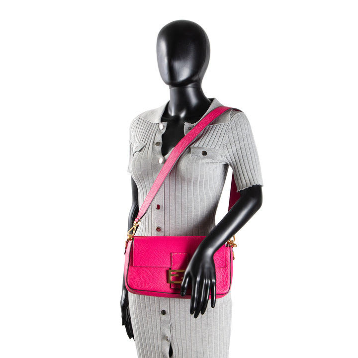 FENDI Selleria Baguette - Hot Pink