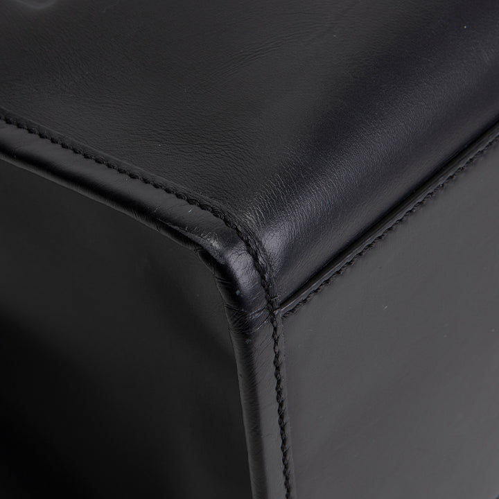 FENDI Leather Medium Sunshine Tote - Black