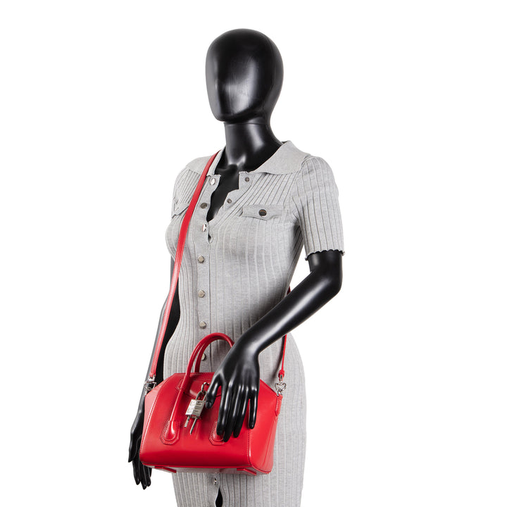 GIVENCHY Mini Antigona Lock Bag - Red