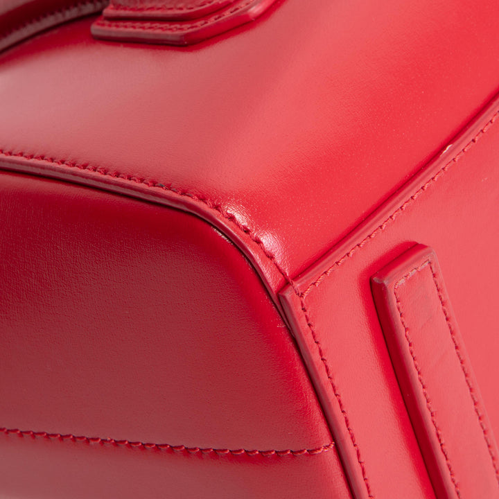 GIVENCHY Mini Antigona Lock Bag - Red