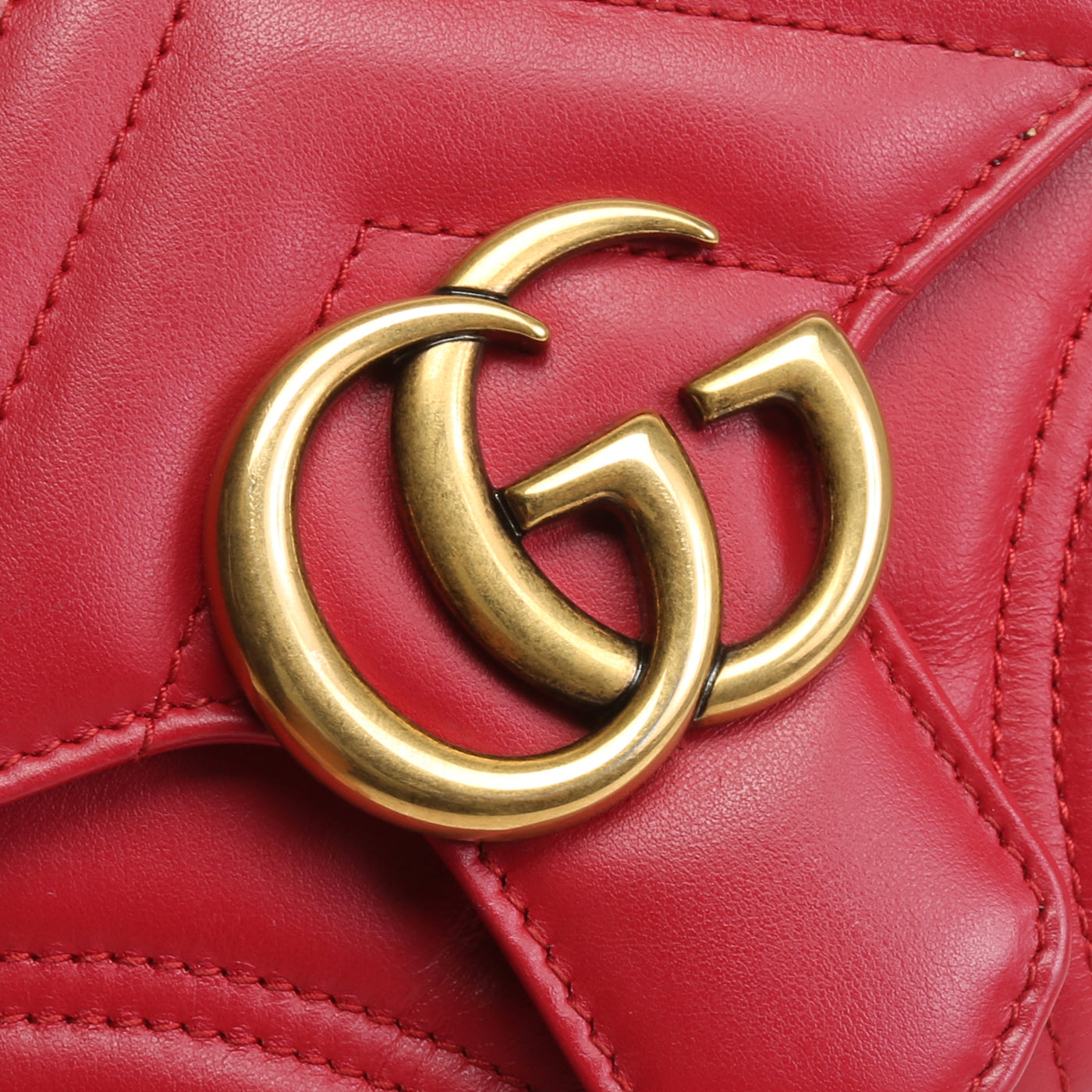 GUCCI Marmont Top Handle Mini w/strap - Red OUTLET FINAL SALE