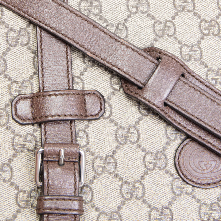 GUCCI GG Supreme Messenger