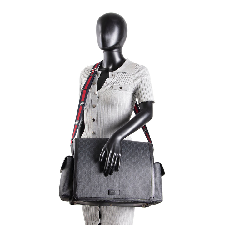 GUCCI GG Supreme Diaper Bag - Black
