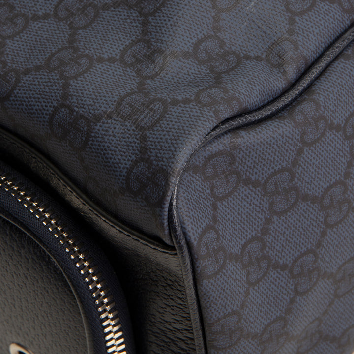 GUCCI Medium Backpack w/ Web - Navy