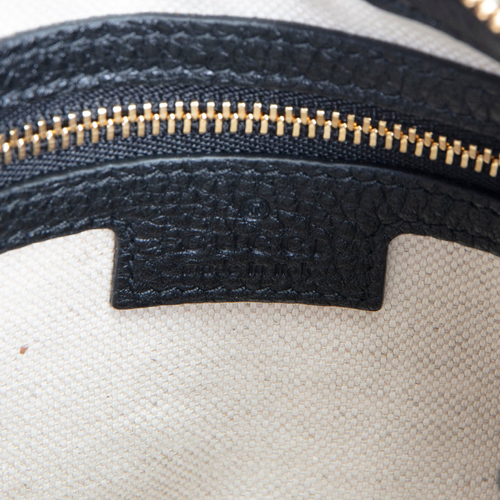 GUCCI GG Emblem Medium Shoulder Bag - Black