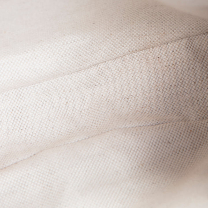 GUCCI GG Emblem Medium Shoulder Bag - Black