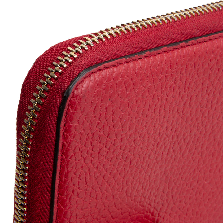 GUCCI Interlocking G Continental Wallet - Red