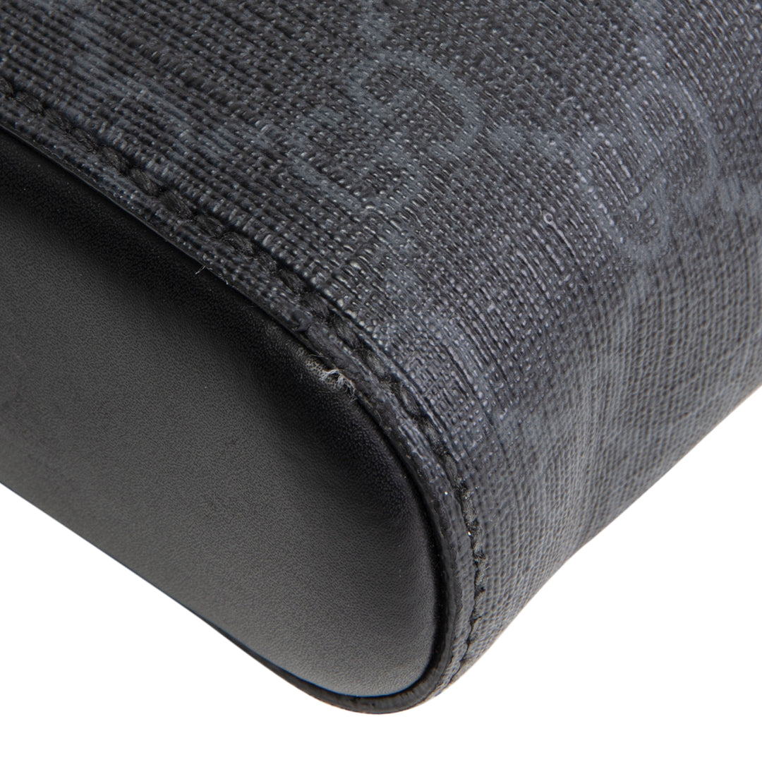 GUCCI GG Supreme Messenger Bag - Black OUTLET FINAL SALE