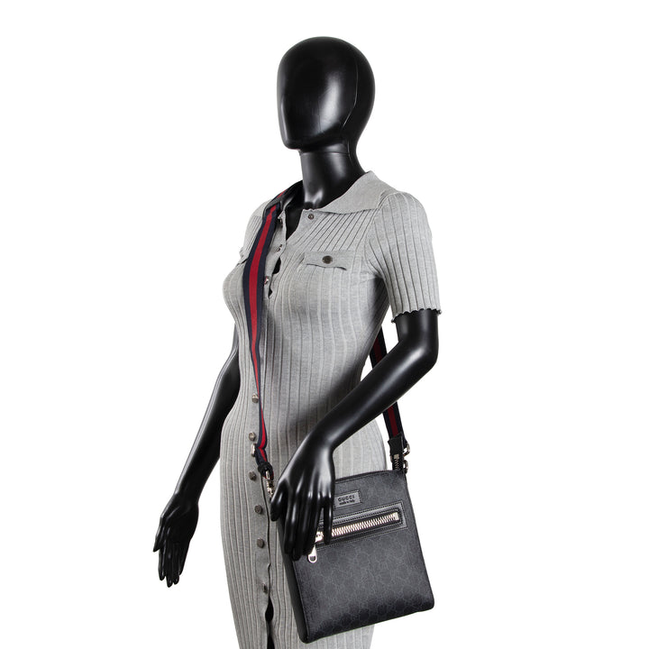 GUCCI GG Supreme Messenger Bag - Black OUTLET FINAL SALE