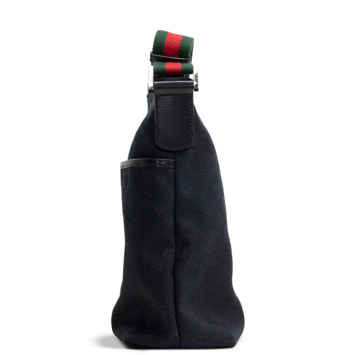GUCCI GG Canvas Web Messenger - Black