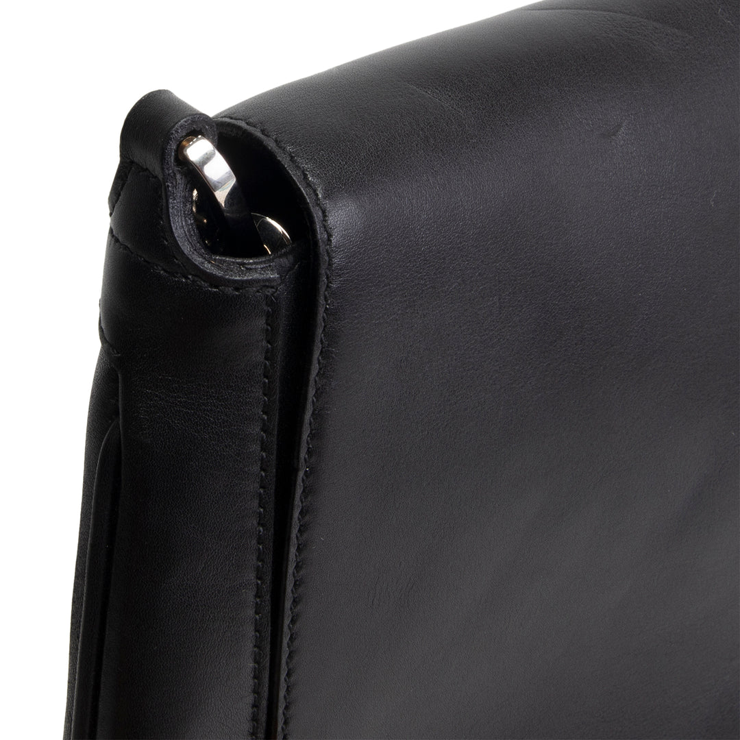 GUCCI Leather Flap Shoulder Bag - Black OUTLET FINAL SALE