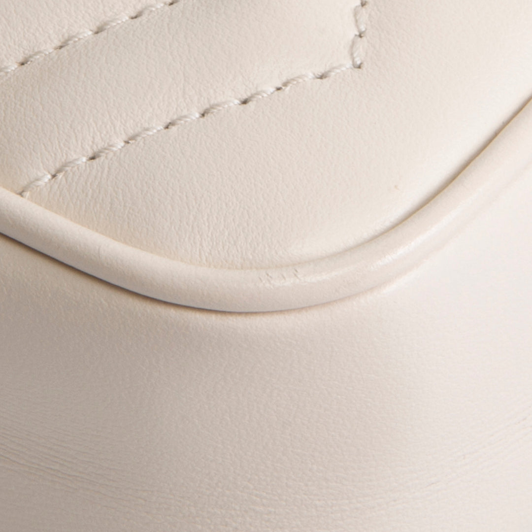 GUCCI Super Mini GG Marmont - White