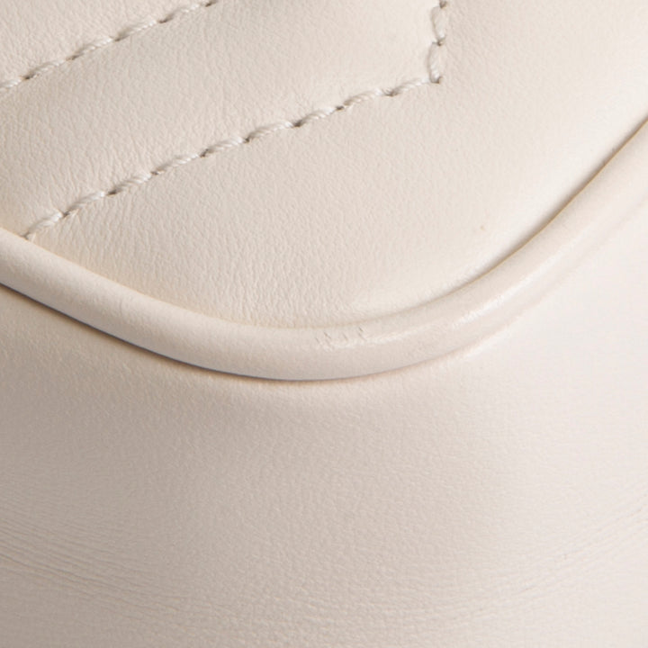 GUCCI Super Mini GG Marmont - White