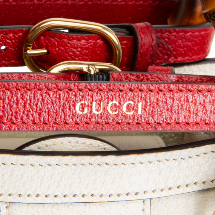 GUCCI Small Diana Bamboo Top Handle Bag - Ivory