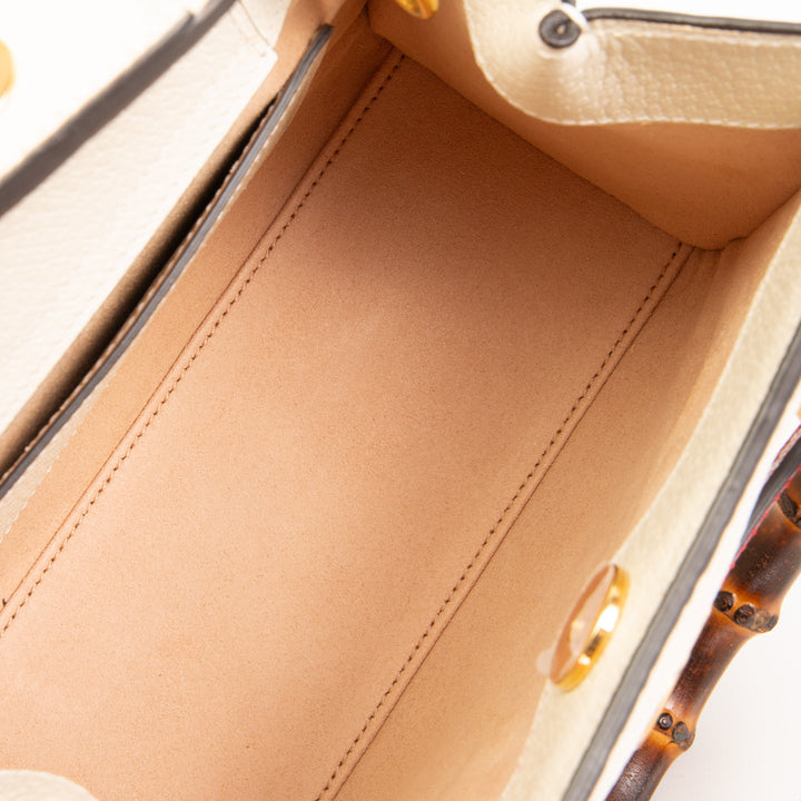 GUCCI Small Diana Bamboo Top Handle Bag - Ivory