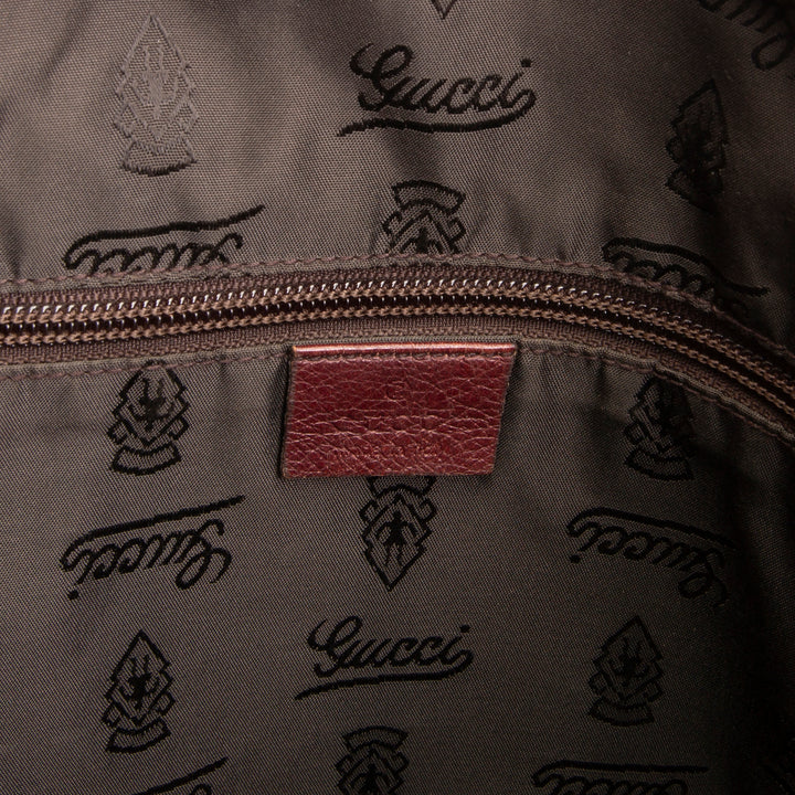 GUCCI Leather Crest Messenger - Burgundy
