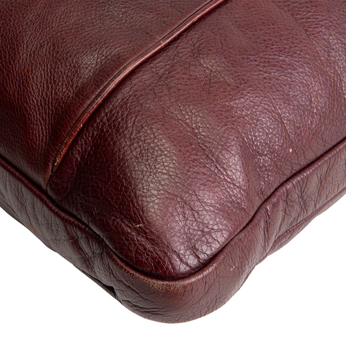 GUCCI Leather Crest Messenger - Burgundy