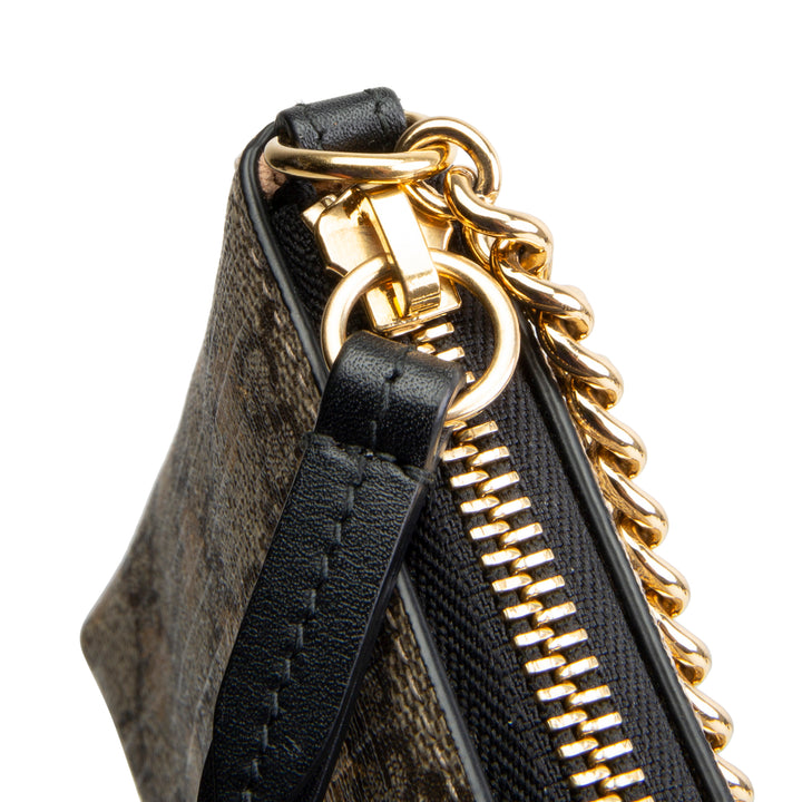 GUCCI GG Supreme Bee Pochette