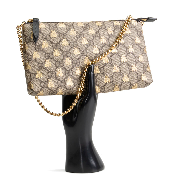 GUCCI GG Supreme Bee Pochette