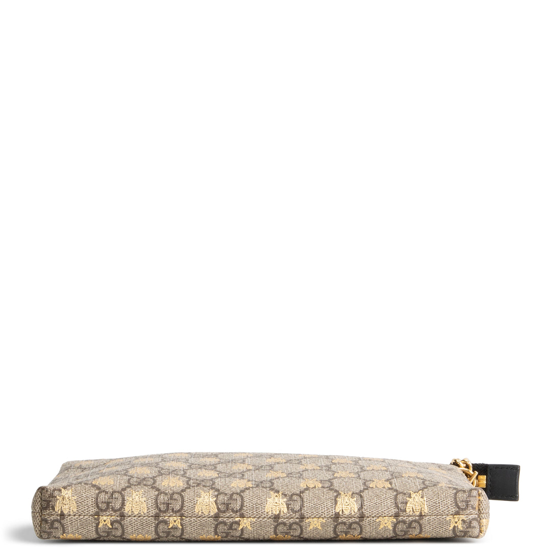 GUCCI GG Supreme Bee Pochette