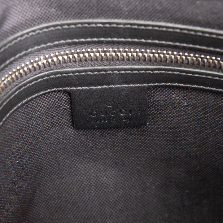 GUCCI GG Supreme Messenger - Black