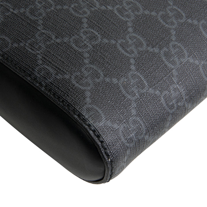 GUCCI GG Supreme Messenger - Black