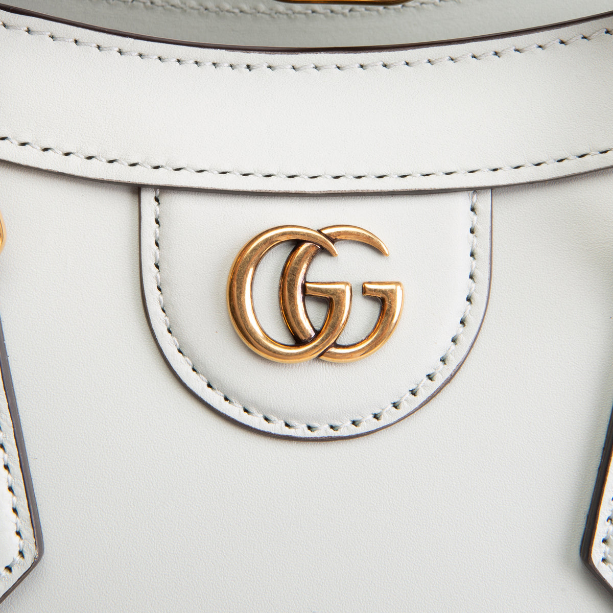 GUCCI Diana Tote - Small
