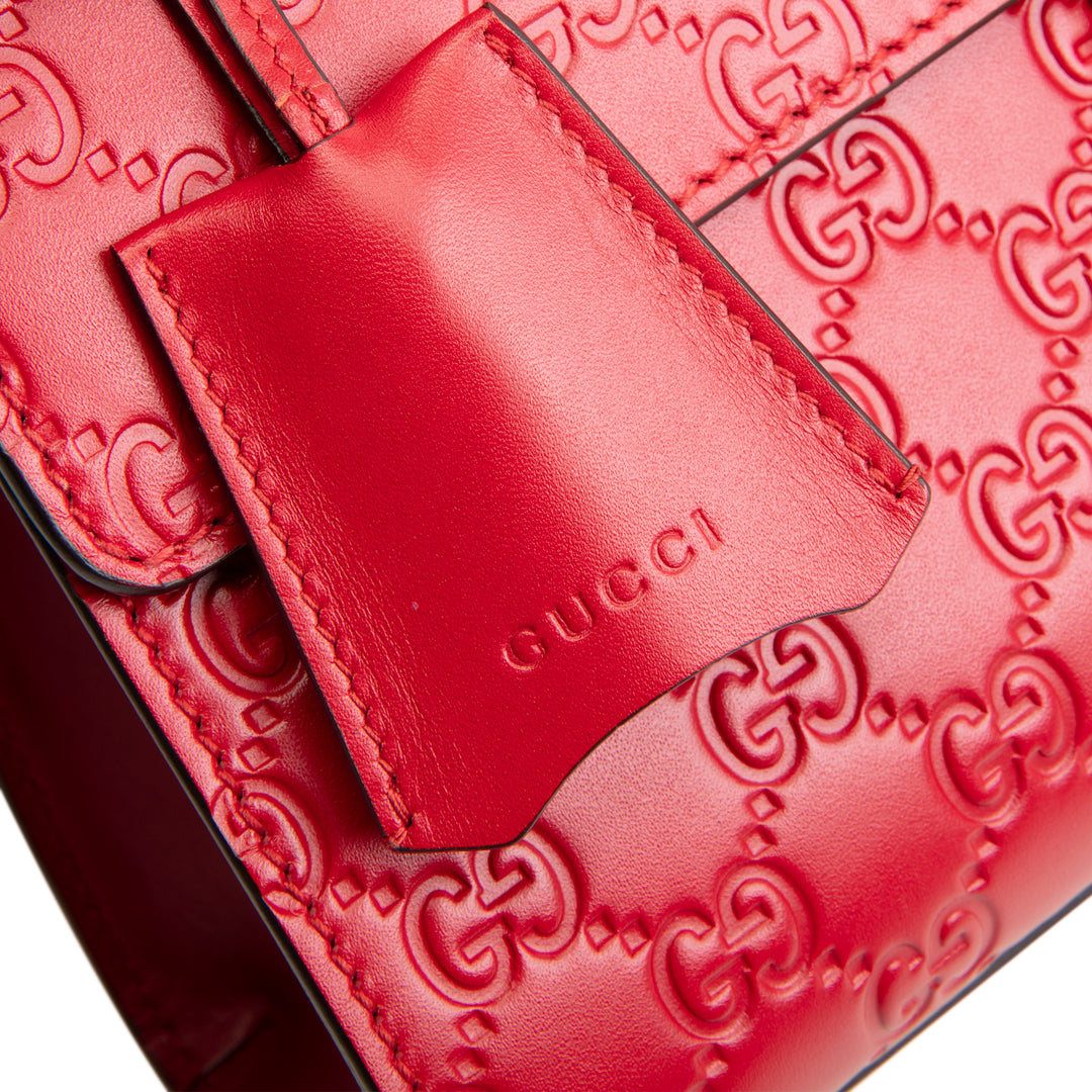 GUCCI Guccissima Medium Padlock Shoulder Bag - Red