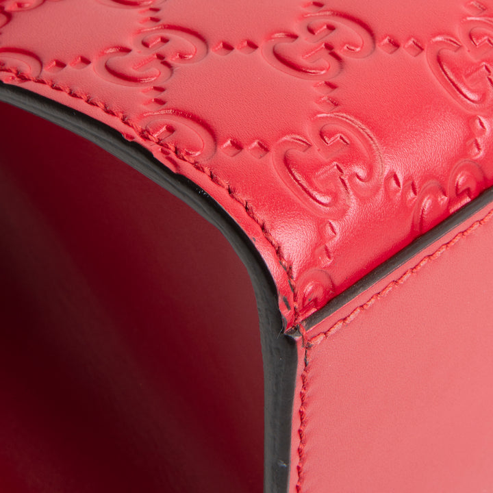 GUCCI Guccissima Medium Padlock Shoulder Bag - Red