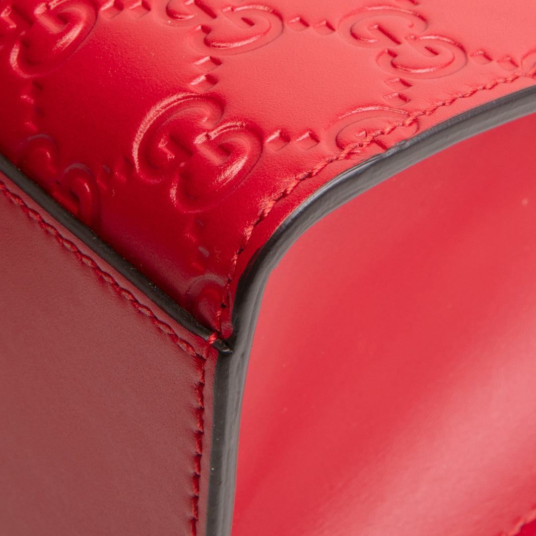 GUCCI Guccissima Medium Padlock Shoulder Bag - Red