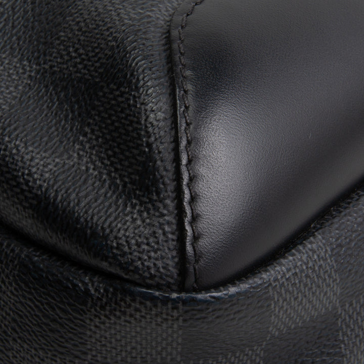 LOUIS VUITTON Damier Graphite Avenue Sling Bag