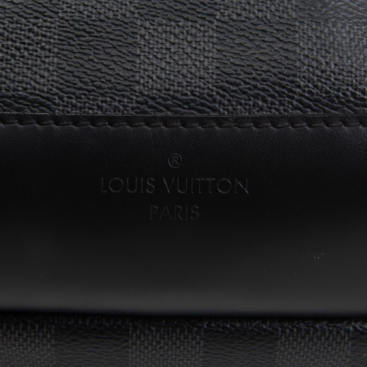 LOUIS VUITTON Damier Graphite Avenue Sling Bag