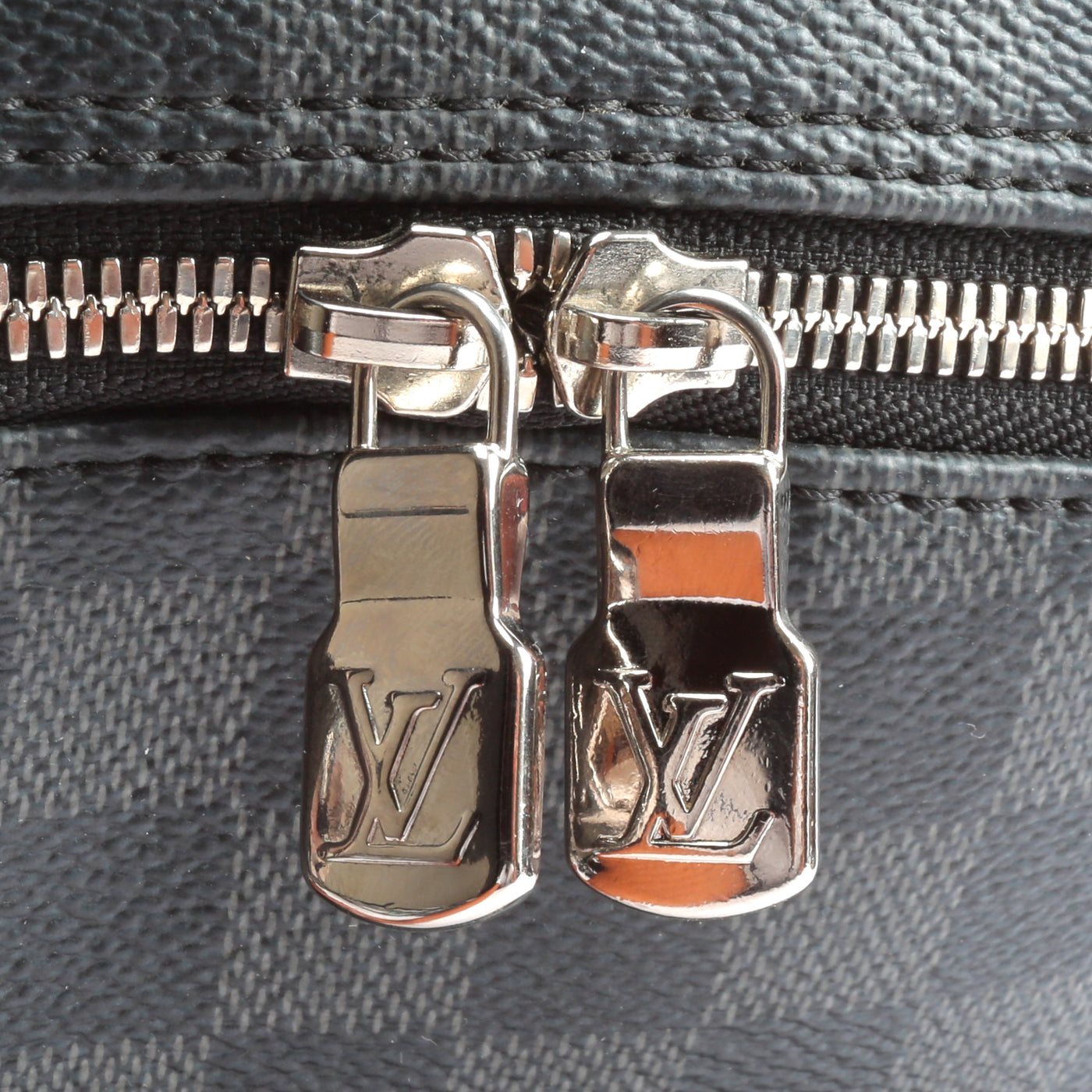 Louis Vuitton DAMIER GRAPHITE 2022 SS Michael Backpack Nv2 (N45279)