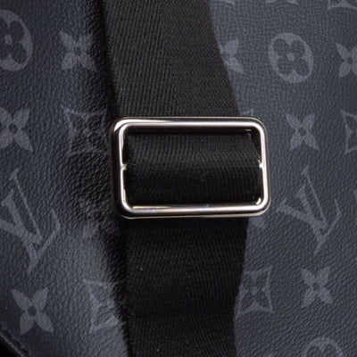 LOUIS VUITTON Monogram Eclipse District Messenger MM