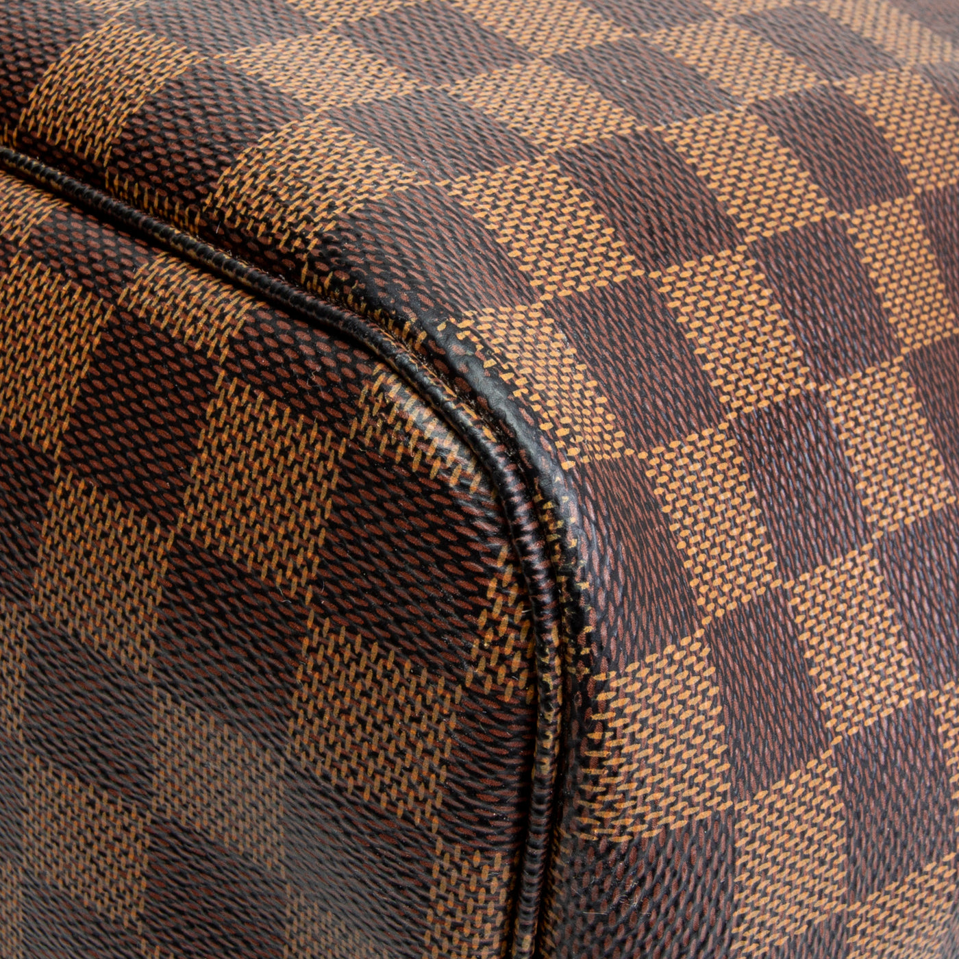 LOUIS VUITTON Neverfull GM Tote w/Pouch - Damier Ebène