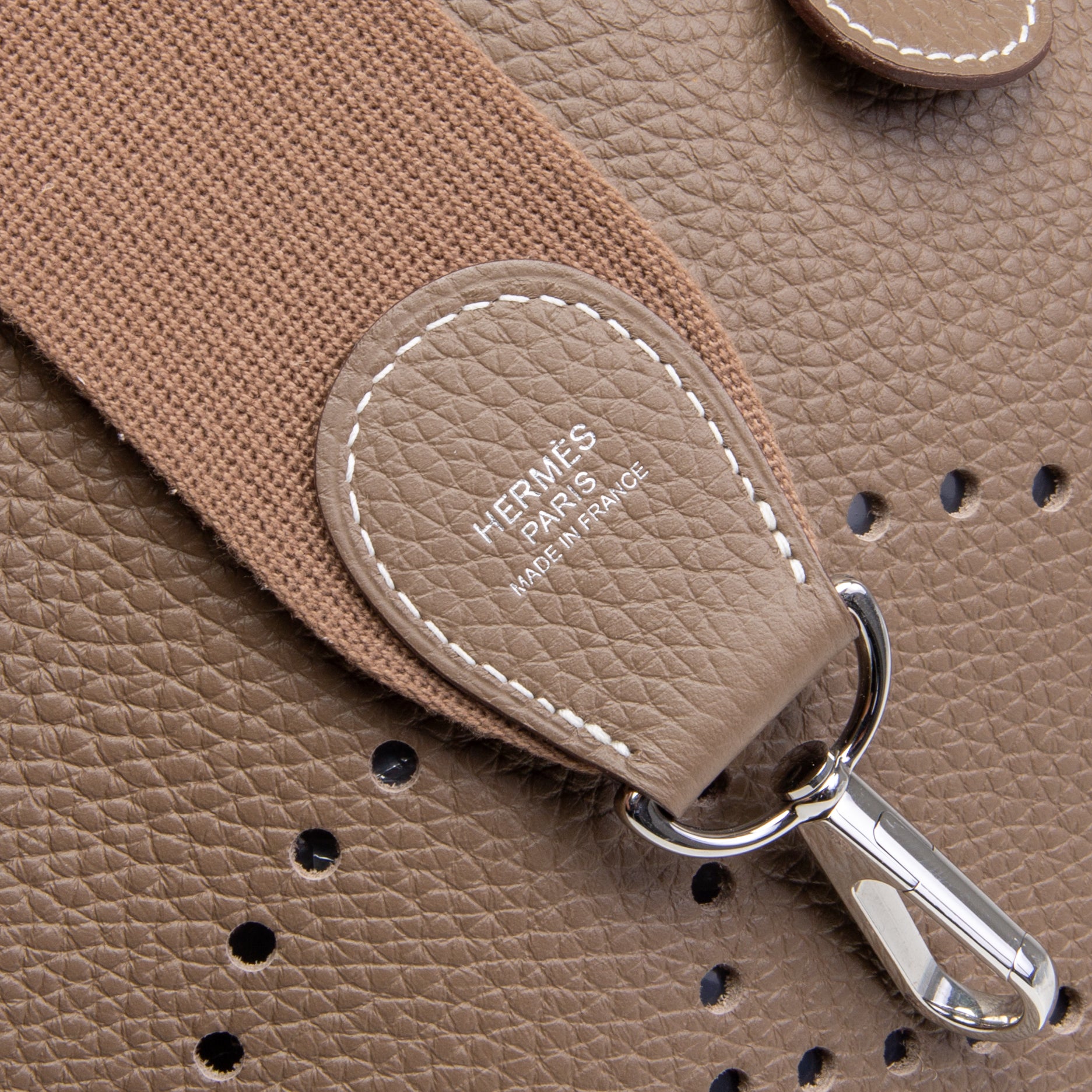 【入手困難！】HERMES Evelyne Ⅲ 29 Hermes Evelyne III PM Gris Etain Clemence Palladium Hardware– TC