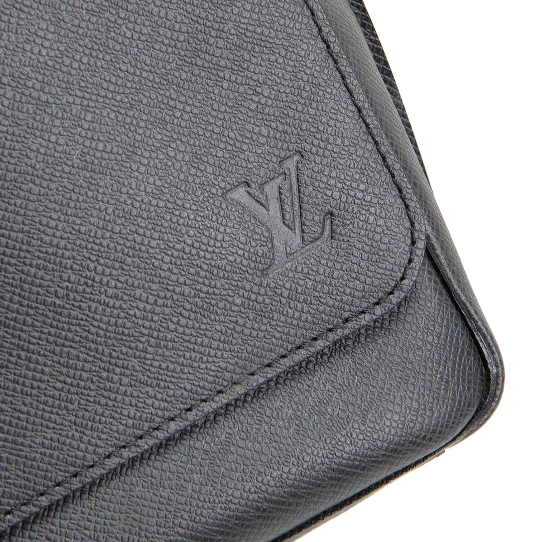 LOUIS VUITTON Taiga Roman Messenger Bag - Black