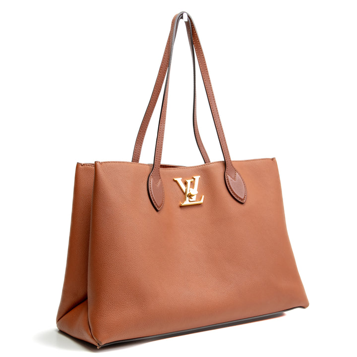 LOUIS VUITTON Taurillon Lockme Shopper - Neutral - OUTLET FINAL SALE