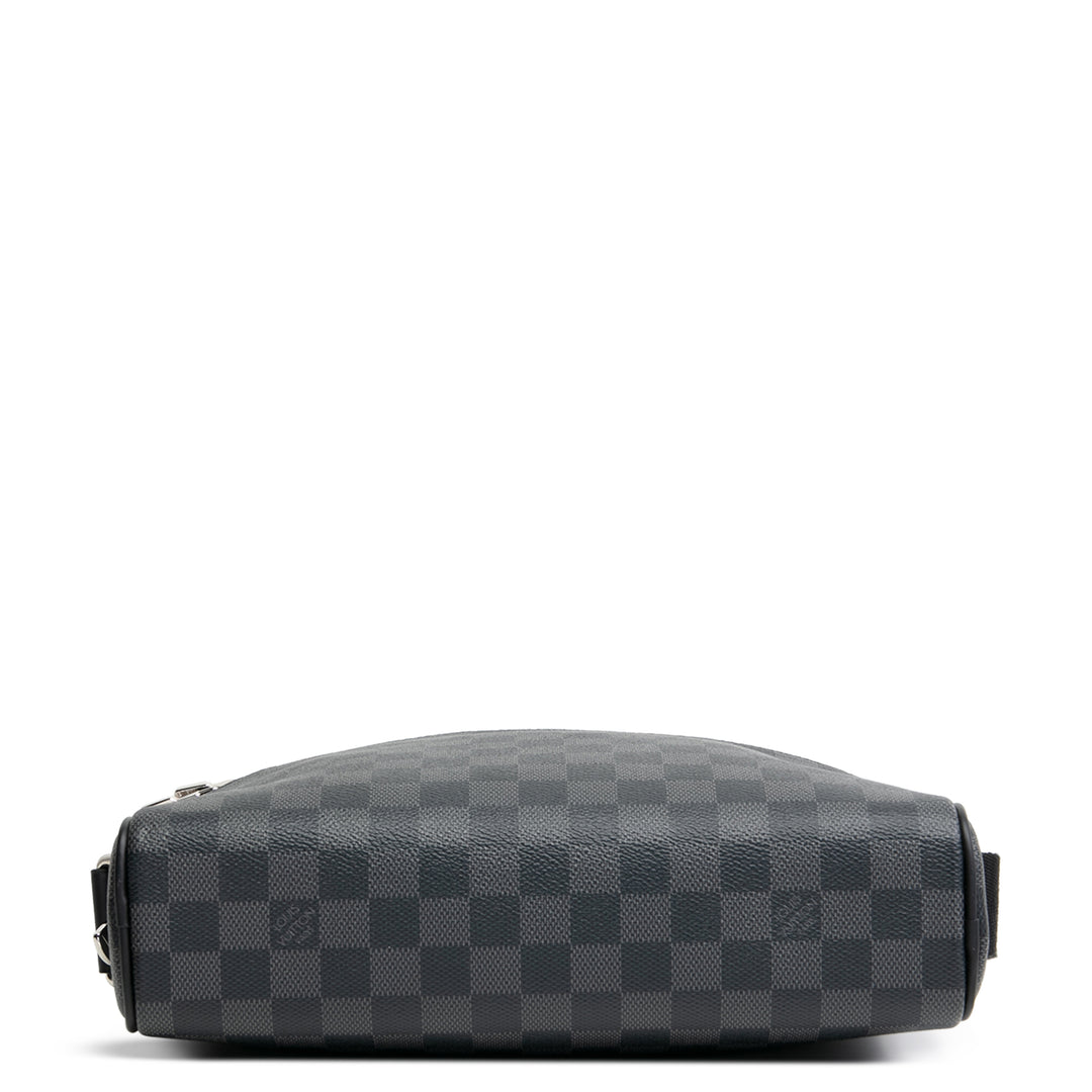 LOUIS VUITTON Dayton Reporter PM Messenger - Damier Graphite