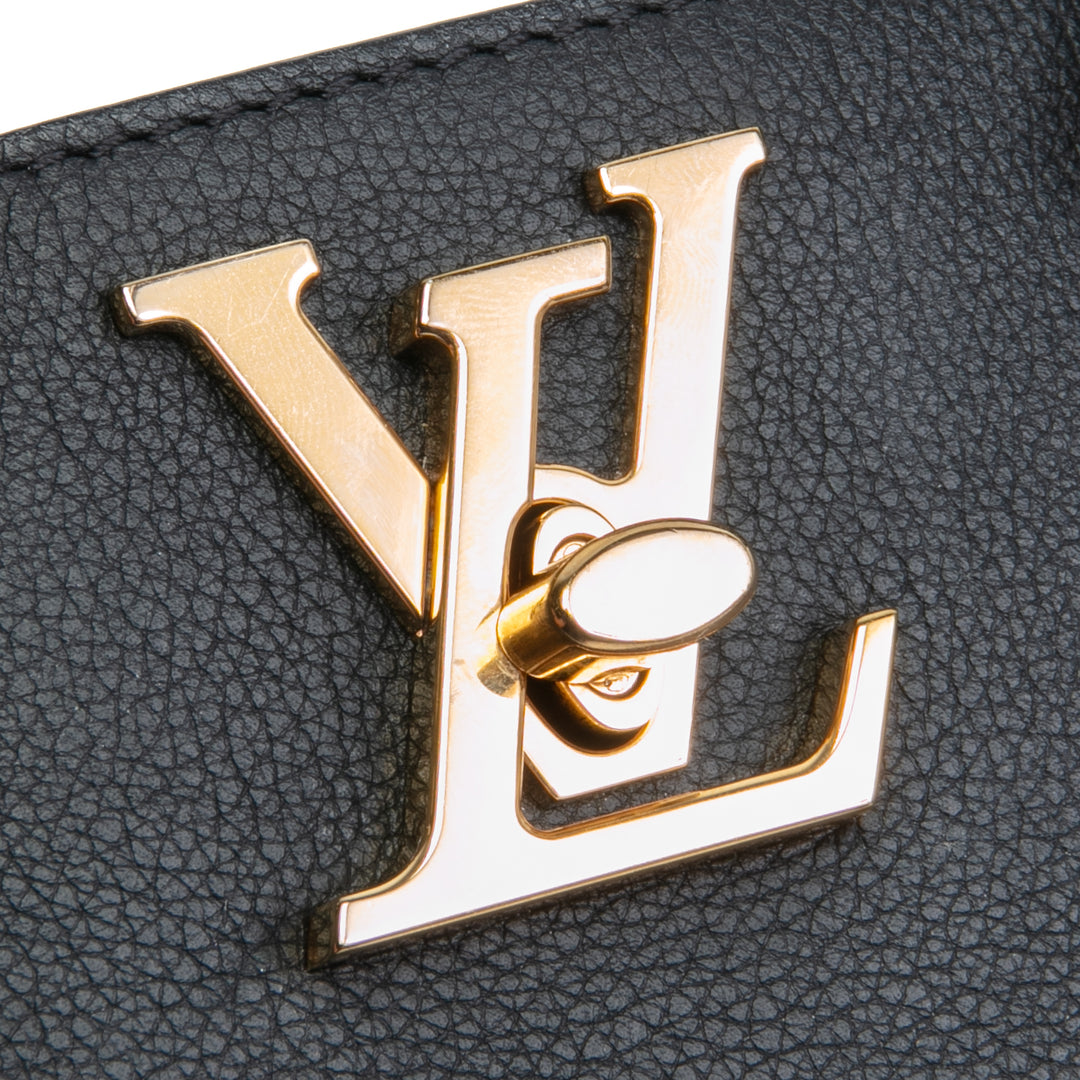 LOUIS VUITTON Lock & Go- Black