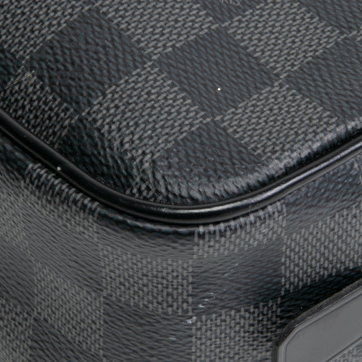 LOUIS VUITTON Toiletry GM Pouch - Damier Graphite