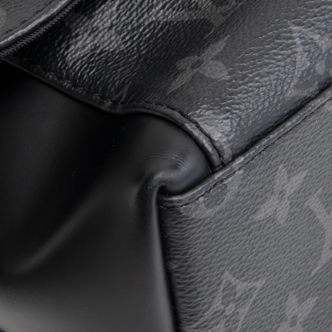 LOUIS VUITTON Explorer PM Monogram Eclipse