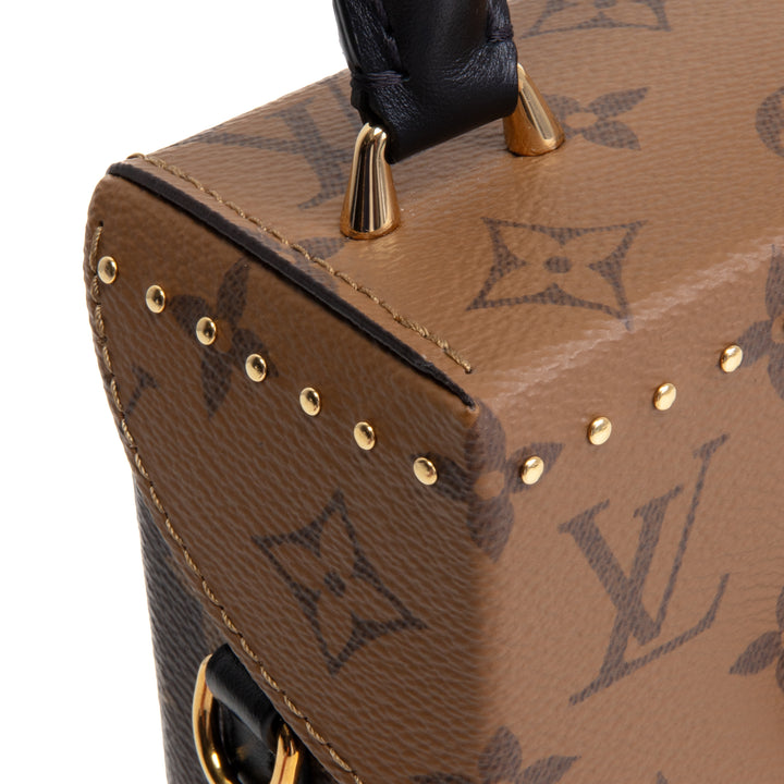 LOUIS VUITTON Camera Box Reverse Monogram