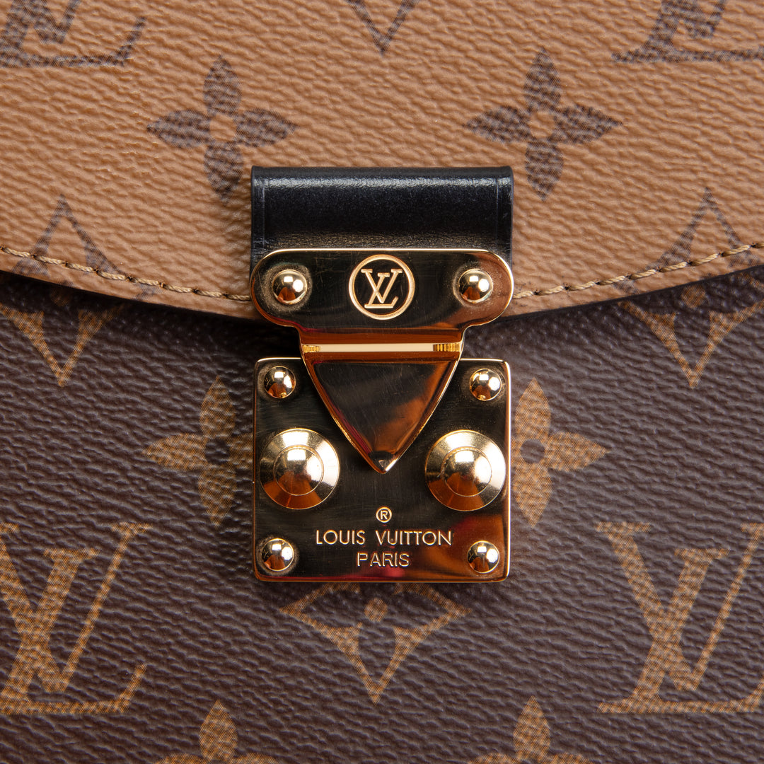 LOUIS VUITTON Camera Box Reverse Monogram