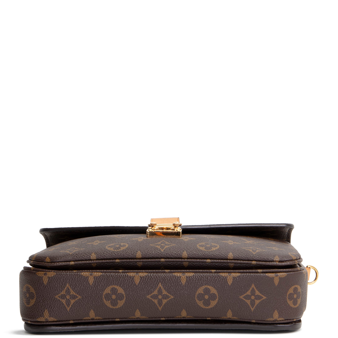LOUIS VUITTON Monogram Pochette Metis