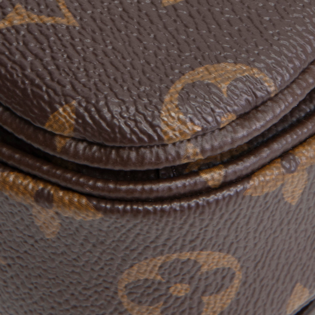 LOUIS VUITTON Monogram Pochette Metis