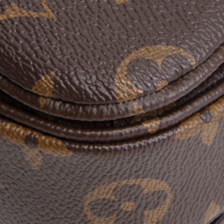 LOUIS VUITTON Monogram Pochette Metis