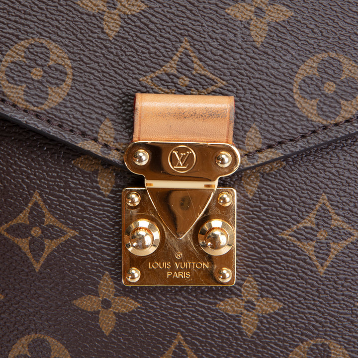 LOUIS VUITTON Monogram Pochette Metis